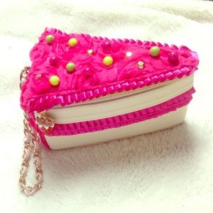 Betsey Johnson Cake Wristlet 🍰