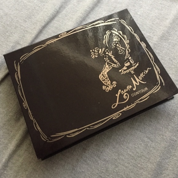 Laura Mercier contour palette