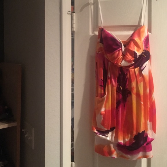 Dress - Picture 1 of 1