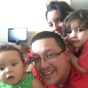 Meet your Posher, Amarilis