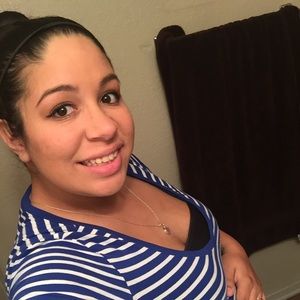 Meet your Posher, Kayla