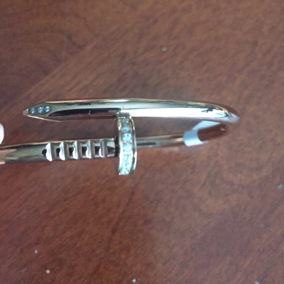 Nail bracelet - Picture 1 of 3