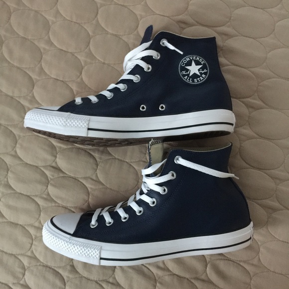 Men's Chuck Taylor Converse - Picture 3 of 4