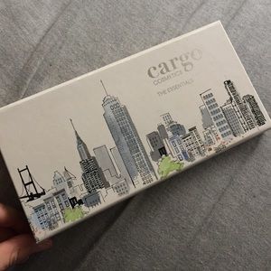 Cargo cosmetics The Essentials palette