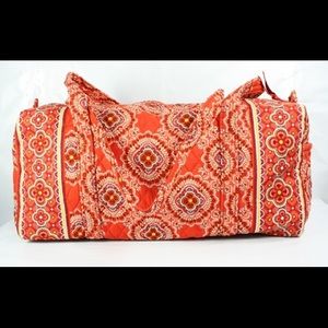 Vera Bradley duffle bag