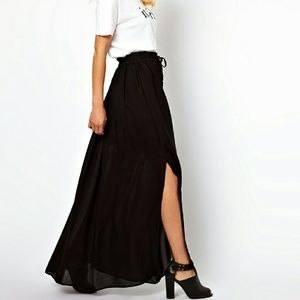 Side Slits Fluid Maxi Skirt * MNG Casual