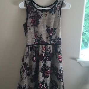 Burlap Floral Pattern Dress