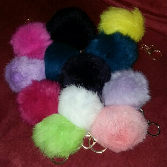 Read notes..  furballs purse/keychain