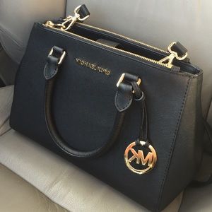 Michael Kors Small Sutton Handbag