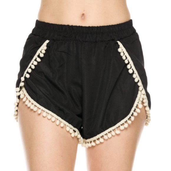 🎯Pom Pom shorts-Black - Picture 3 of 4