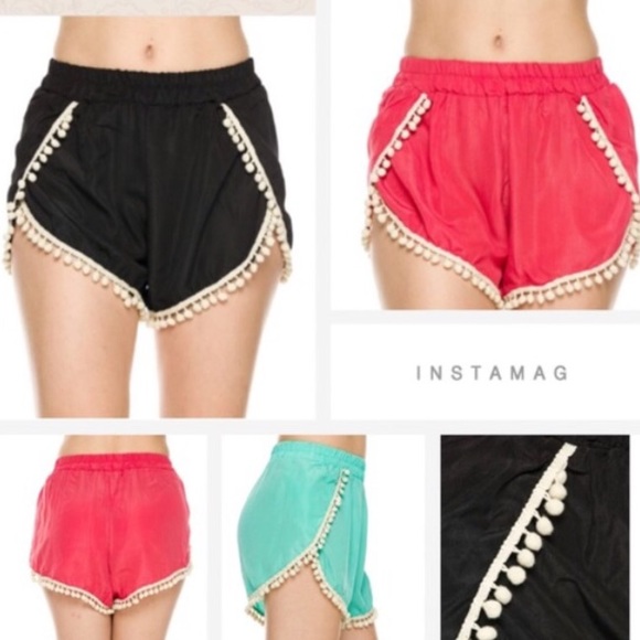 🎯Pom Pom shorts-Black - Picture 2 of 4