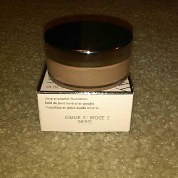 Mary Kay Mineral Powder Foundation