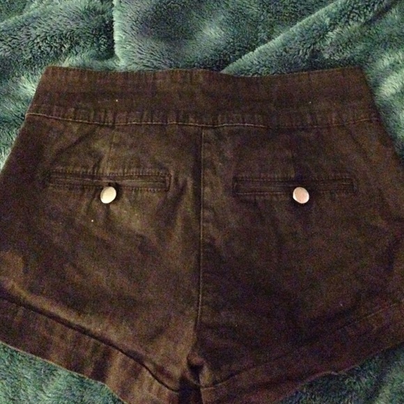 FOREVER 21 black button up high waisted shorts - Picture 3 of 3