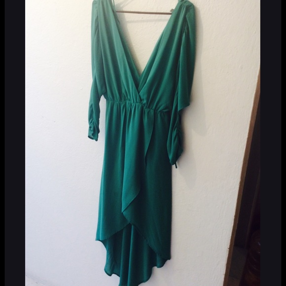 Breezy Green Flowy asymmetrical dress