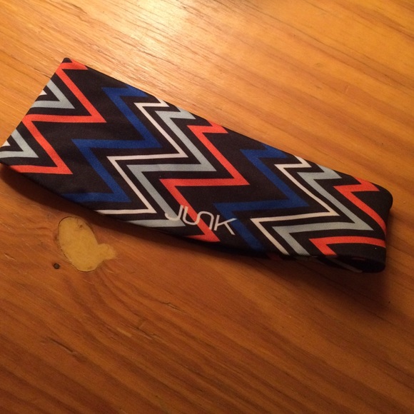 Junk Aztec colored headband