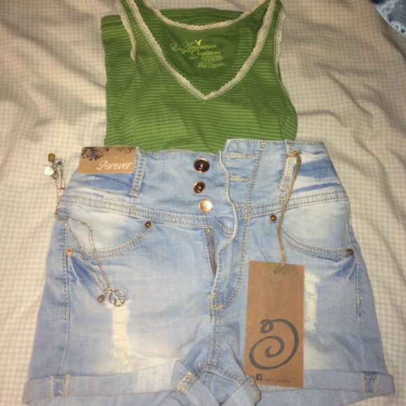 Tank top/ high waisted short combo