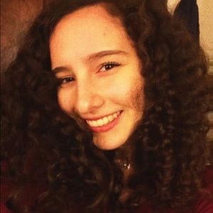 Meet your Posher, Sandy