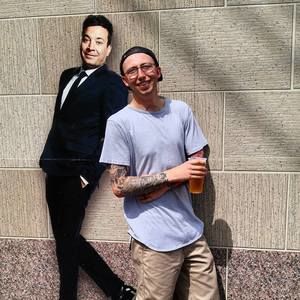 Meet your Posher, Dee