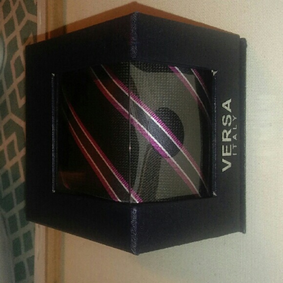 Versa Italy Tie