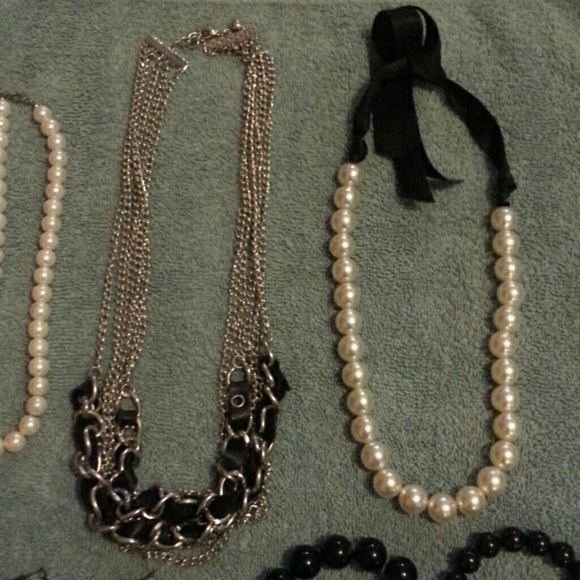 Jewelry bundle - Picture 3 of 4
