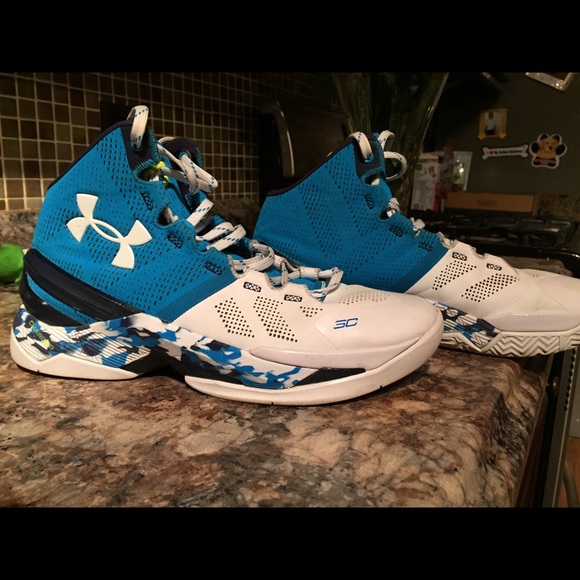 curry 2 electric blue