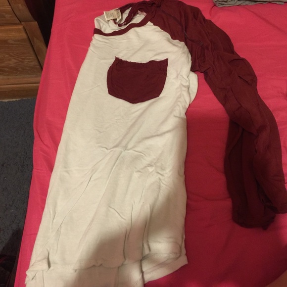 Long sleeve tee