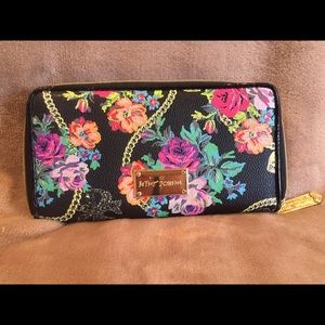Betsy Johnson Floral wallet