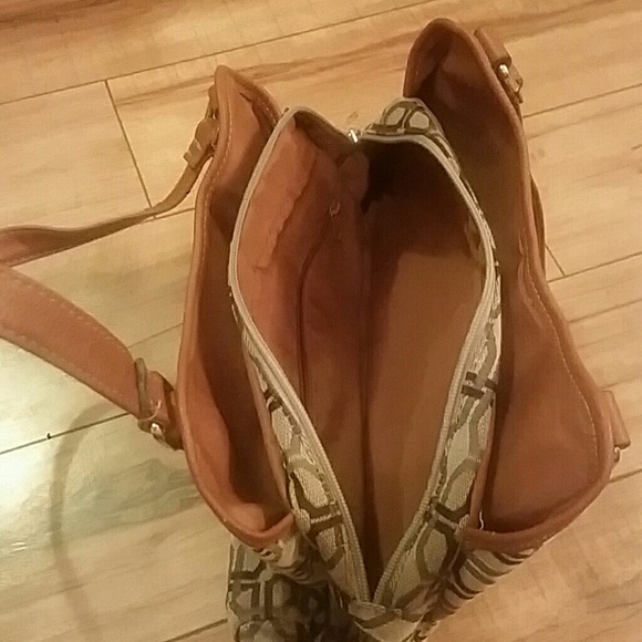 Purse - Picture 2 of 3