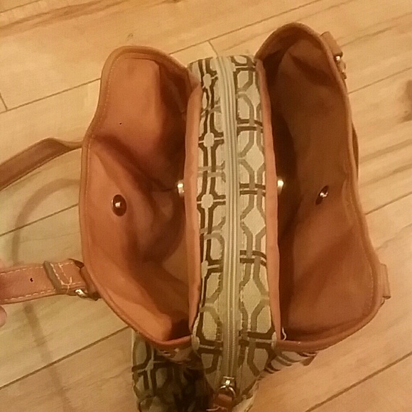 Purse - Picture 3 of 3