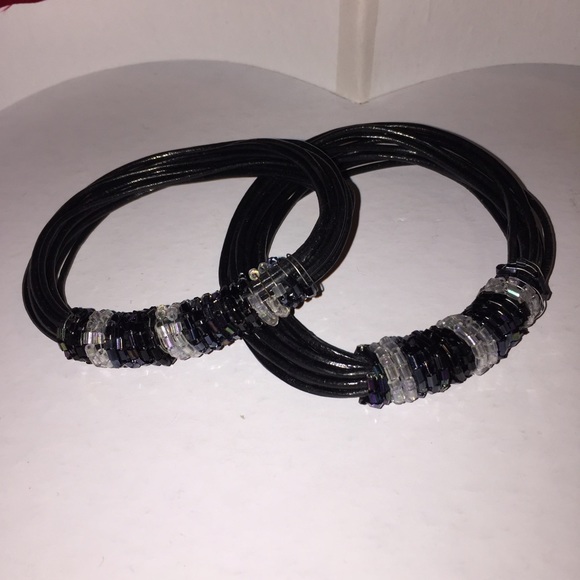 ***FIVE (5) Piece*** Fashion BANGLES w BONUS ring