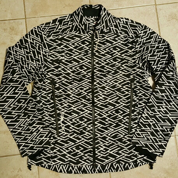 MENS WINDBREAKER - Good Condition
