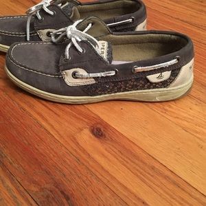 Sperry topsiders