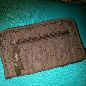 Thirty-One soft wallet