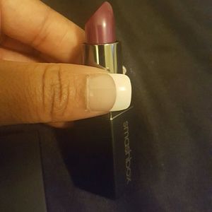 Smashbox Be Legendary Lipstick in Vivid Violet