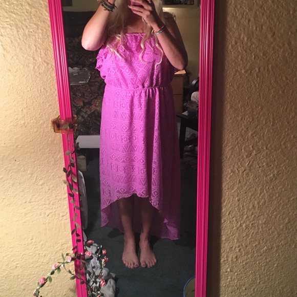 Dress - Picture 2 of 4