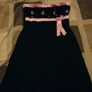 Strapless dress