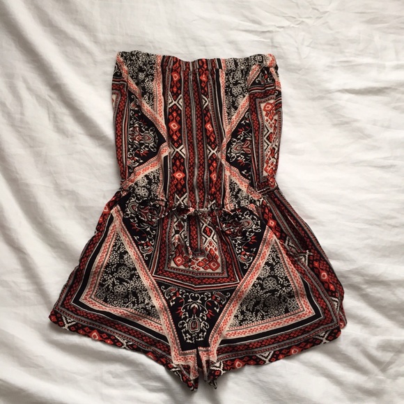 Angie patterned romper