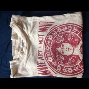 Obey shirt