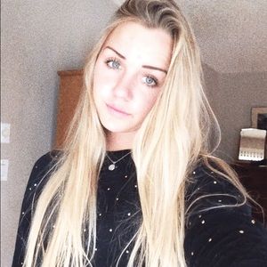 Meet your Posher, Nicole