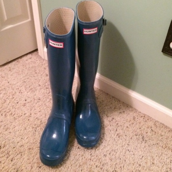 Hunter Rain Boots!!