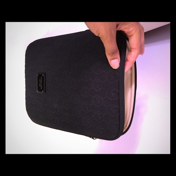 Micheal Kors Tablet Case