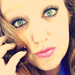 Meet your Posher, Alexandra