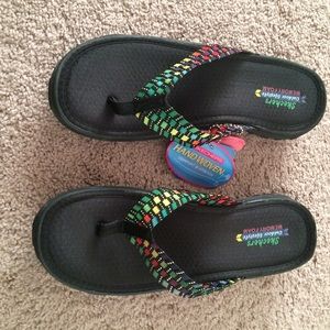 Sketchers memory foam sandals