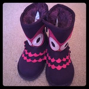 Toddler fur owl boots