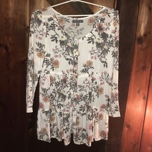 Kendall & Kylie blouse