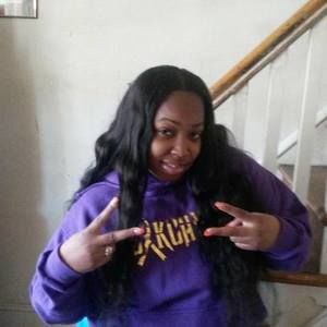 Meet your Posher, Gina