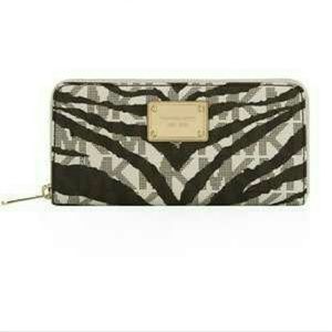 Michael Kors zebra wallet