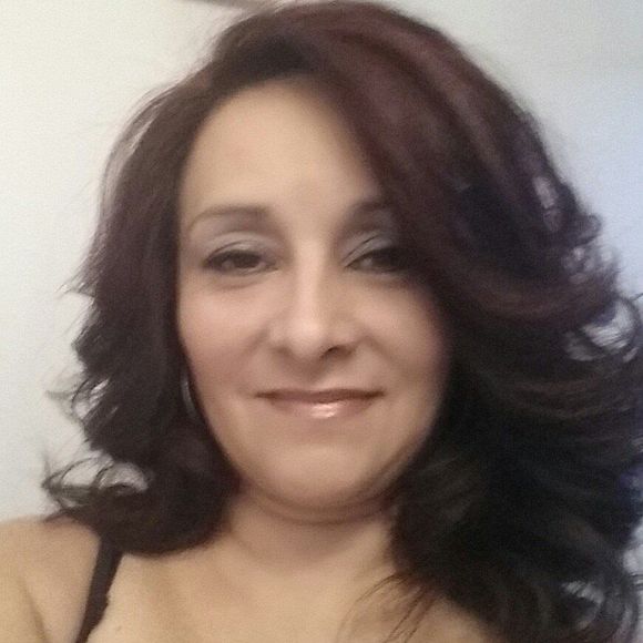 Meet your Posher, Gina