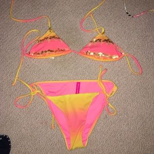 Victoria's Secret bikini top and bottom XS