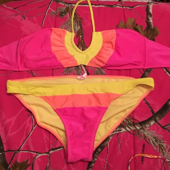 Xhilaration bikini.